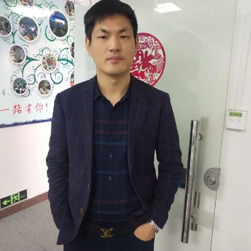 華邦瀛副總經(jīng)理 華邦瀛副總經(jīng)理