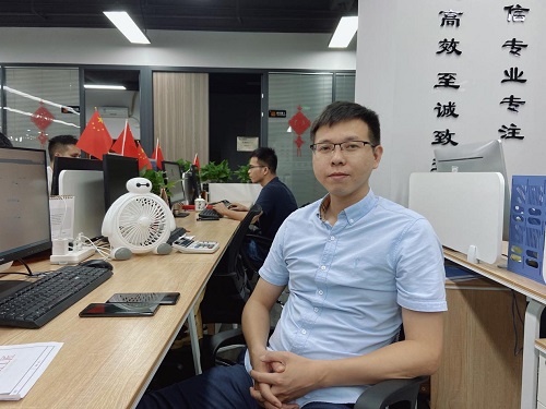 華邦瀛副總經(jīng)理侯華林 華邦瀛副總經(jīng)理侯華林