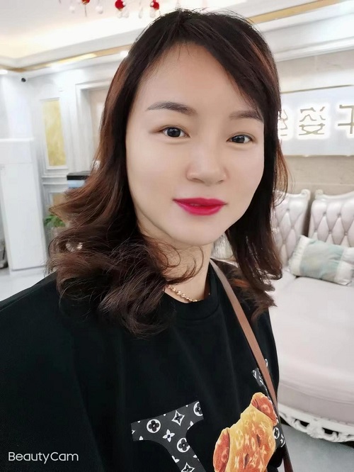 華邦瀛財(cái)務(wù)部出納楊冰 華邦瀛財(cái)務(wù)部出納楊冰